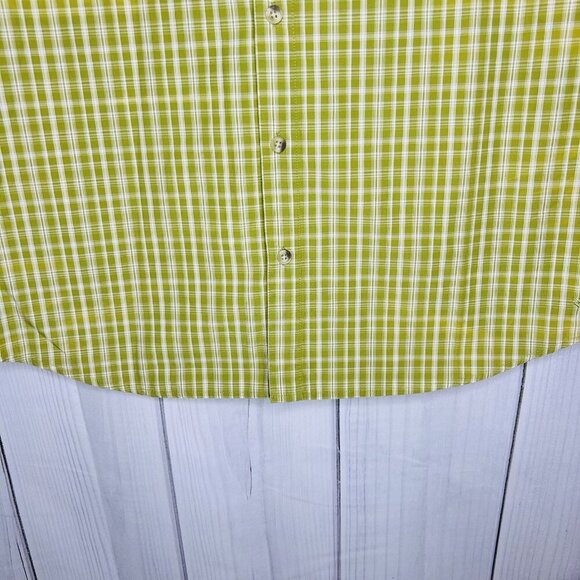 Columbia Omni-Shade Button Down Shirt Mens Sz M Green Plaid Short Sleeve Vented - Picture 4 of 8